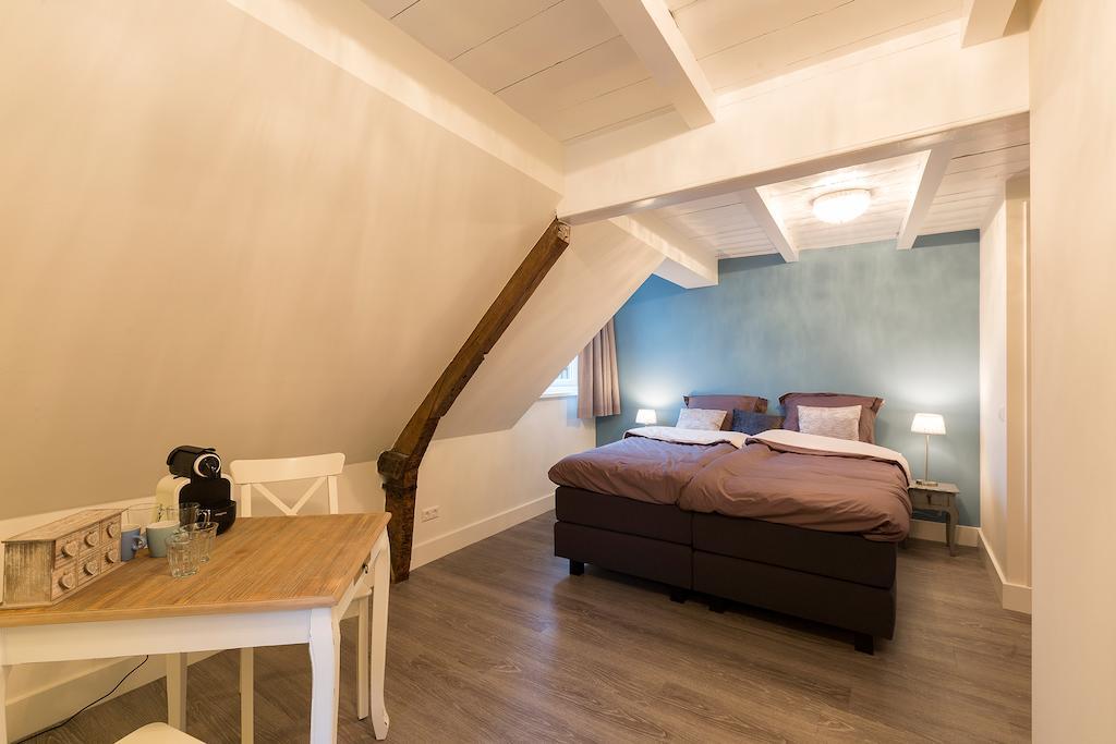 Bed & Breakfast De Vier Seizoenen Lisse Room photo