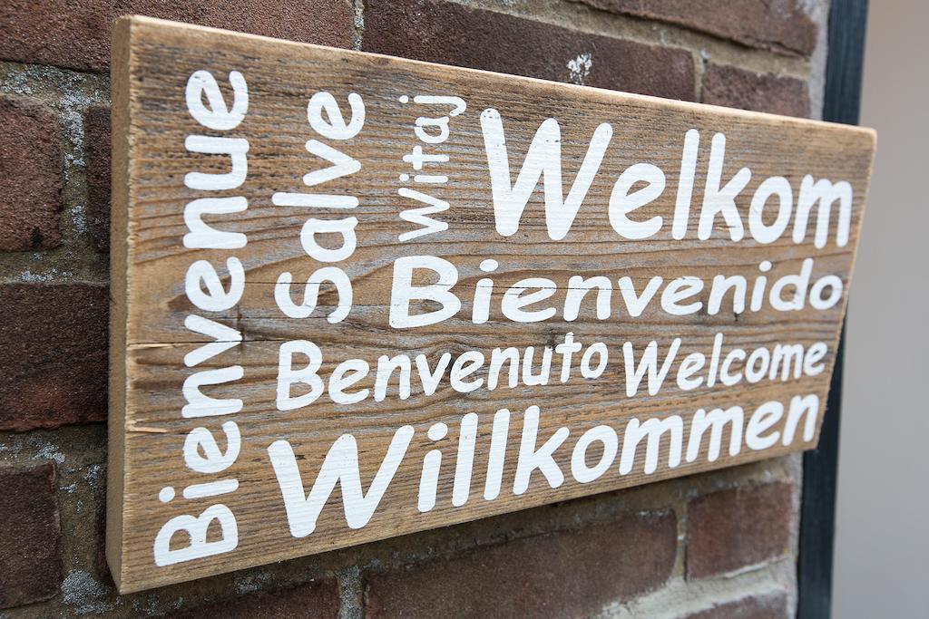 Bed & Breakfast De Vier Seizoenen Lisse Exterior photo