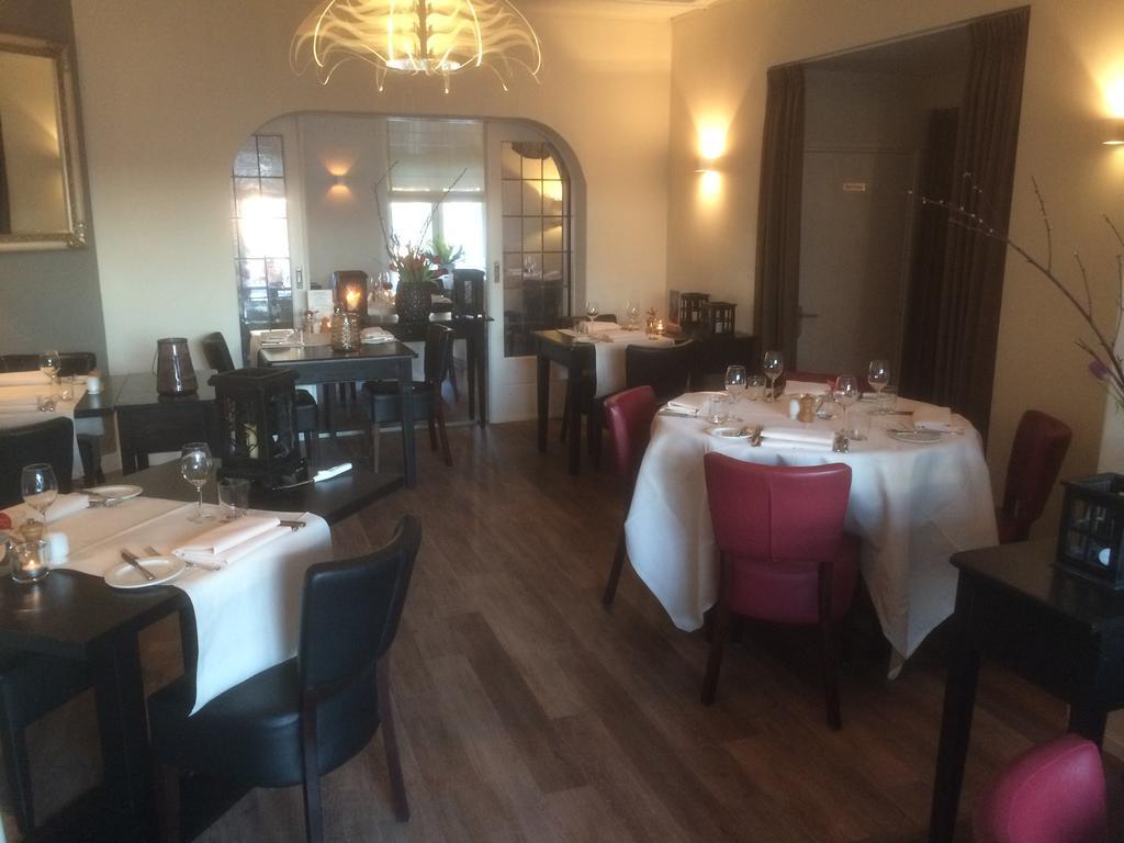 Bed & Breakfast De Vier Seizoenen Lisse Exterior photo